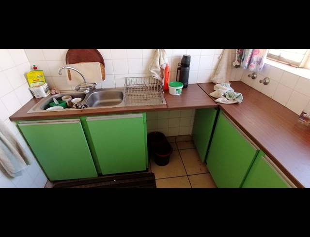 3 BEDROOM HOUSE FOR SALE IN STILFONTEIN EXT 4